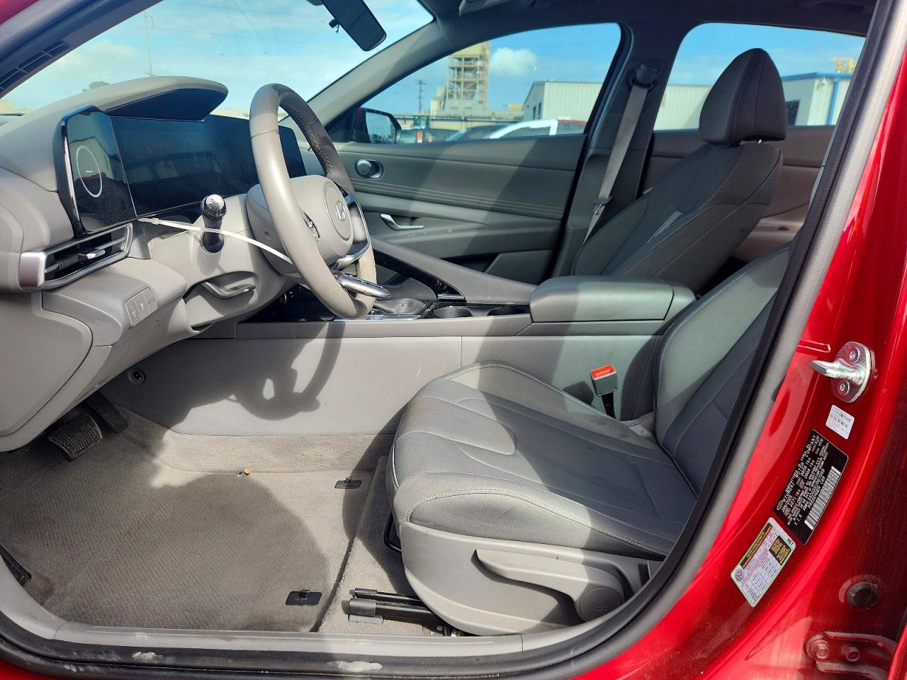 Hyundai ELANTRA Sel