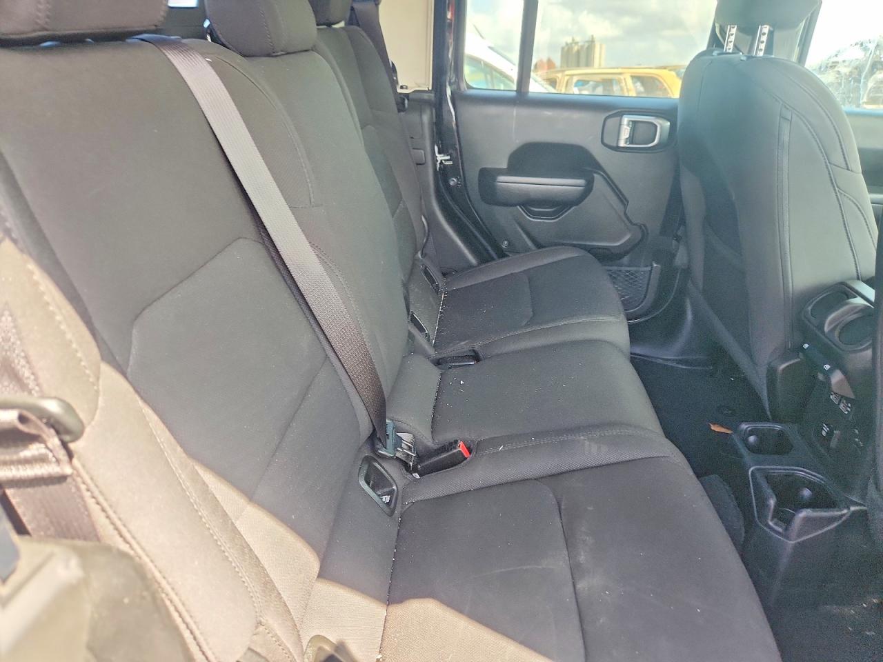 Jeep Gladiator Sport