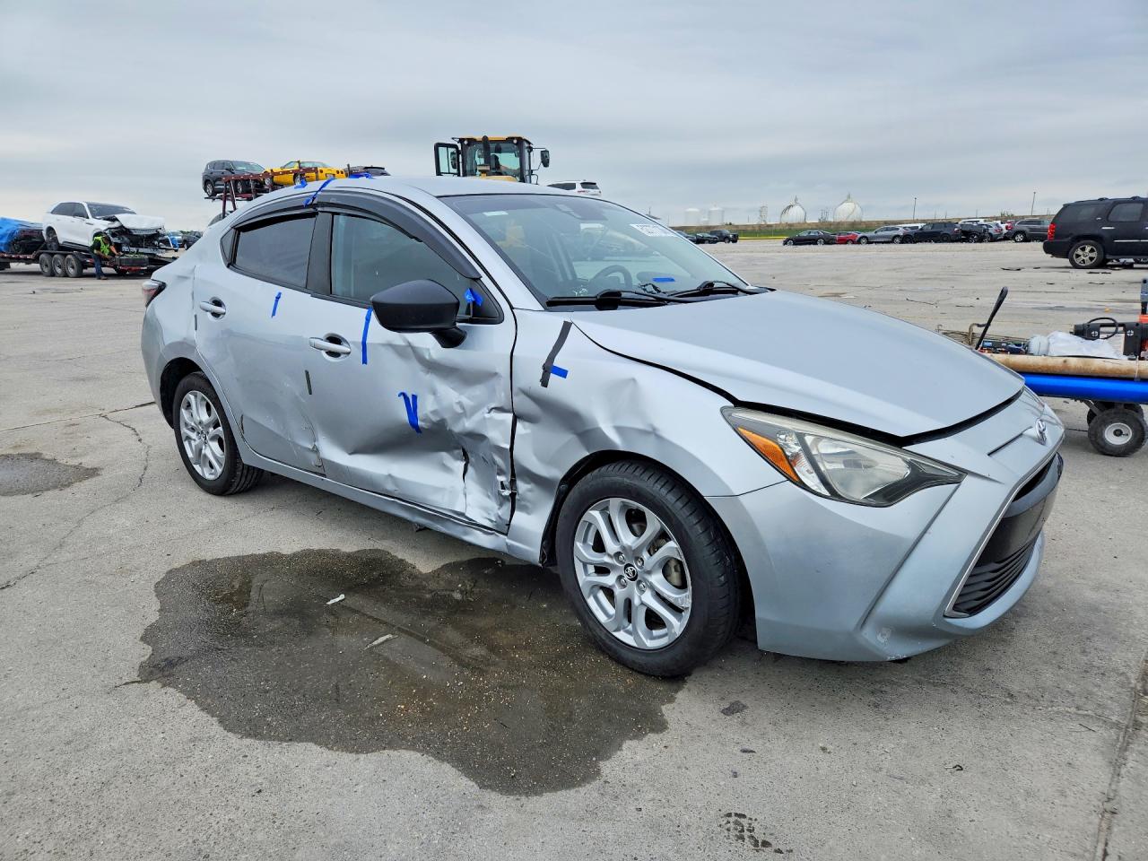 Toyota Yaris Base