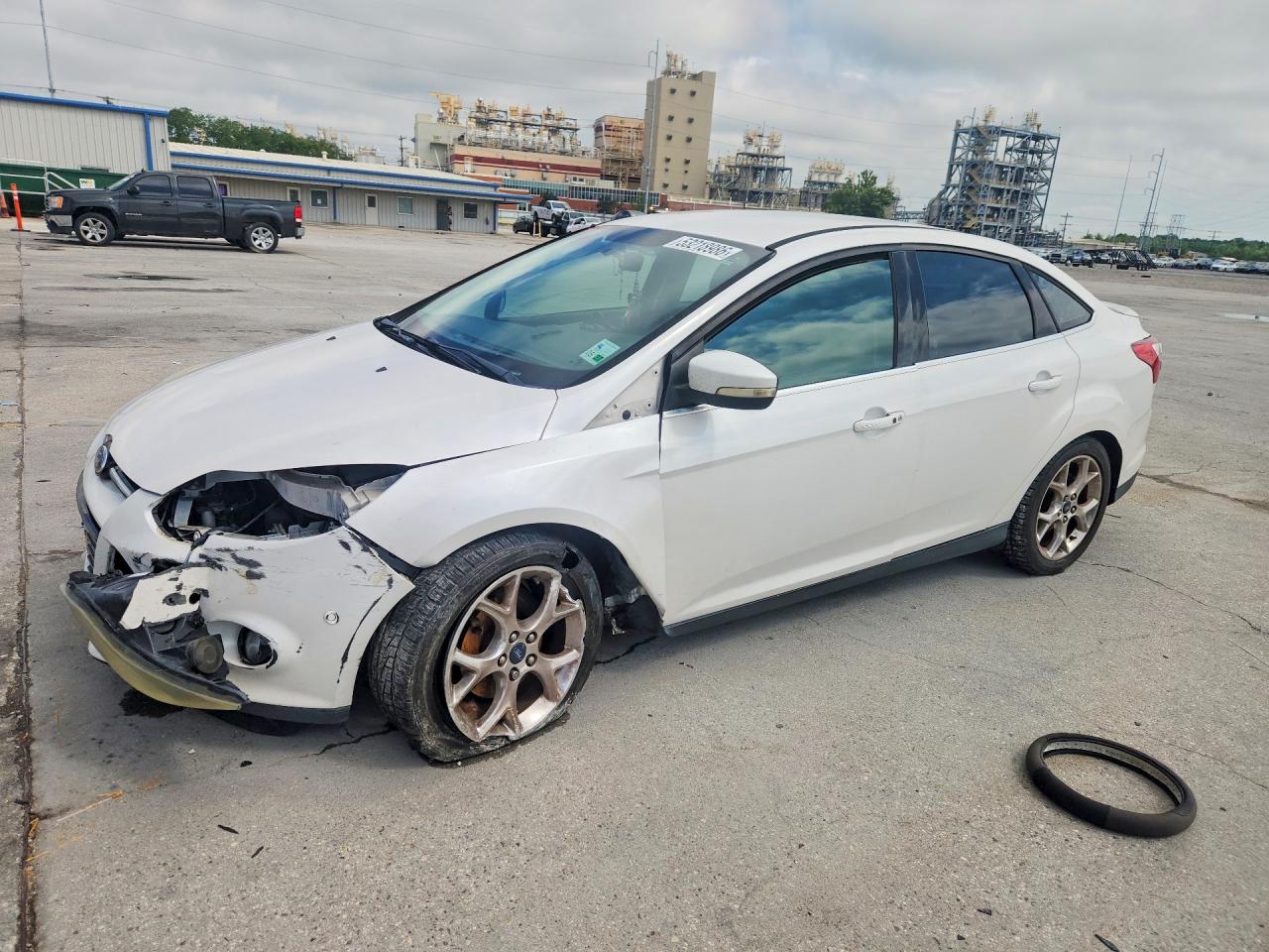 Salvage Ford Focus Image