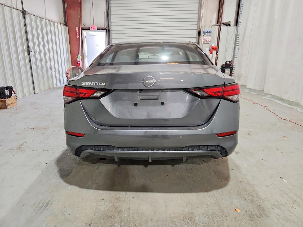 Nissan Sentra S