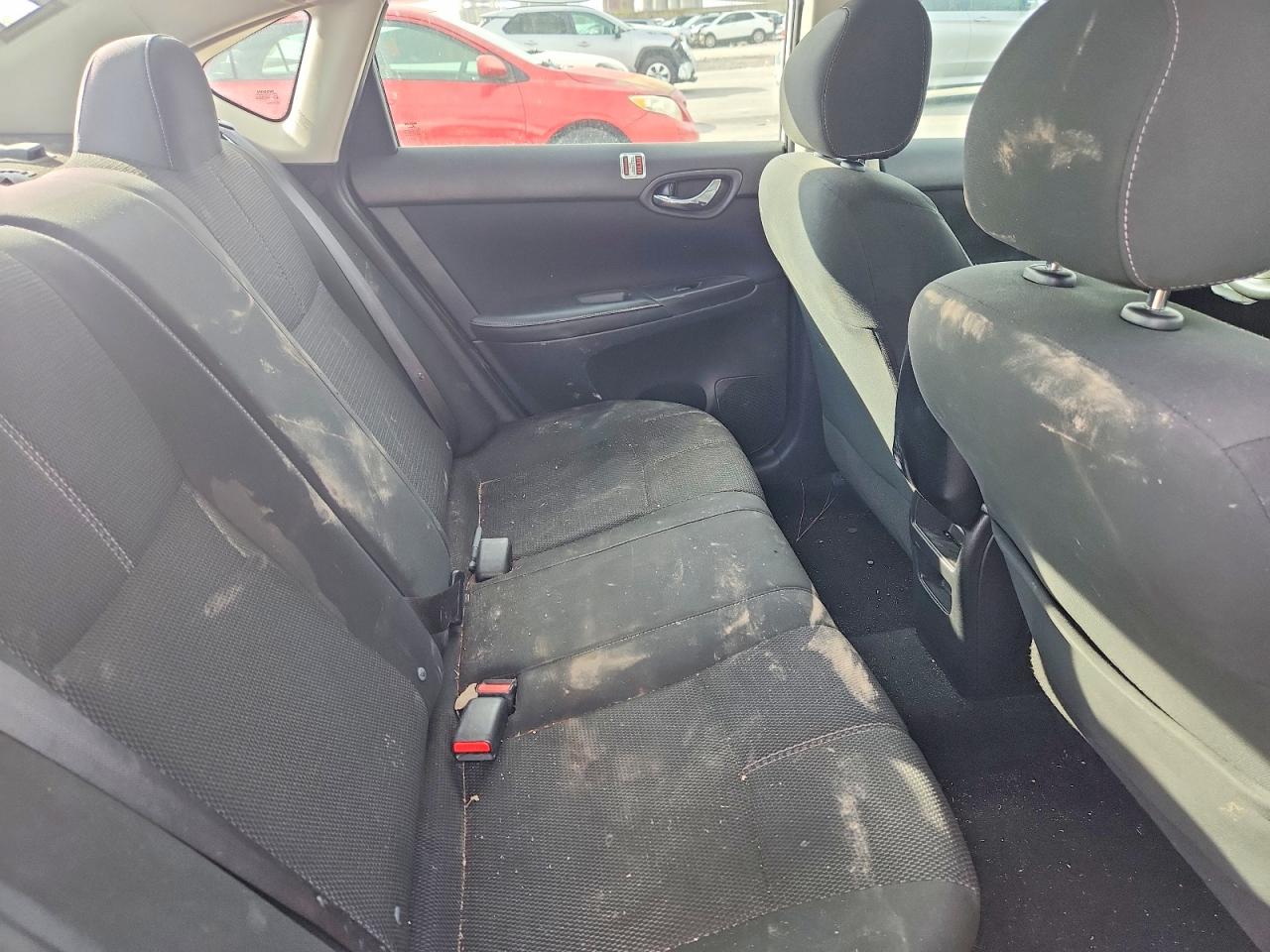 Nissan Sentra S