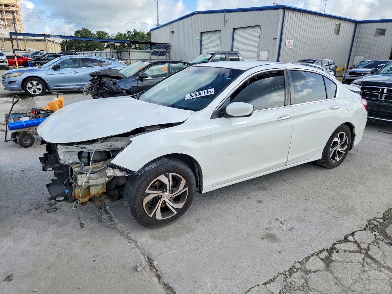 Salvage Honda Accord Image