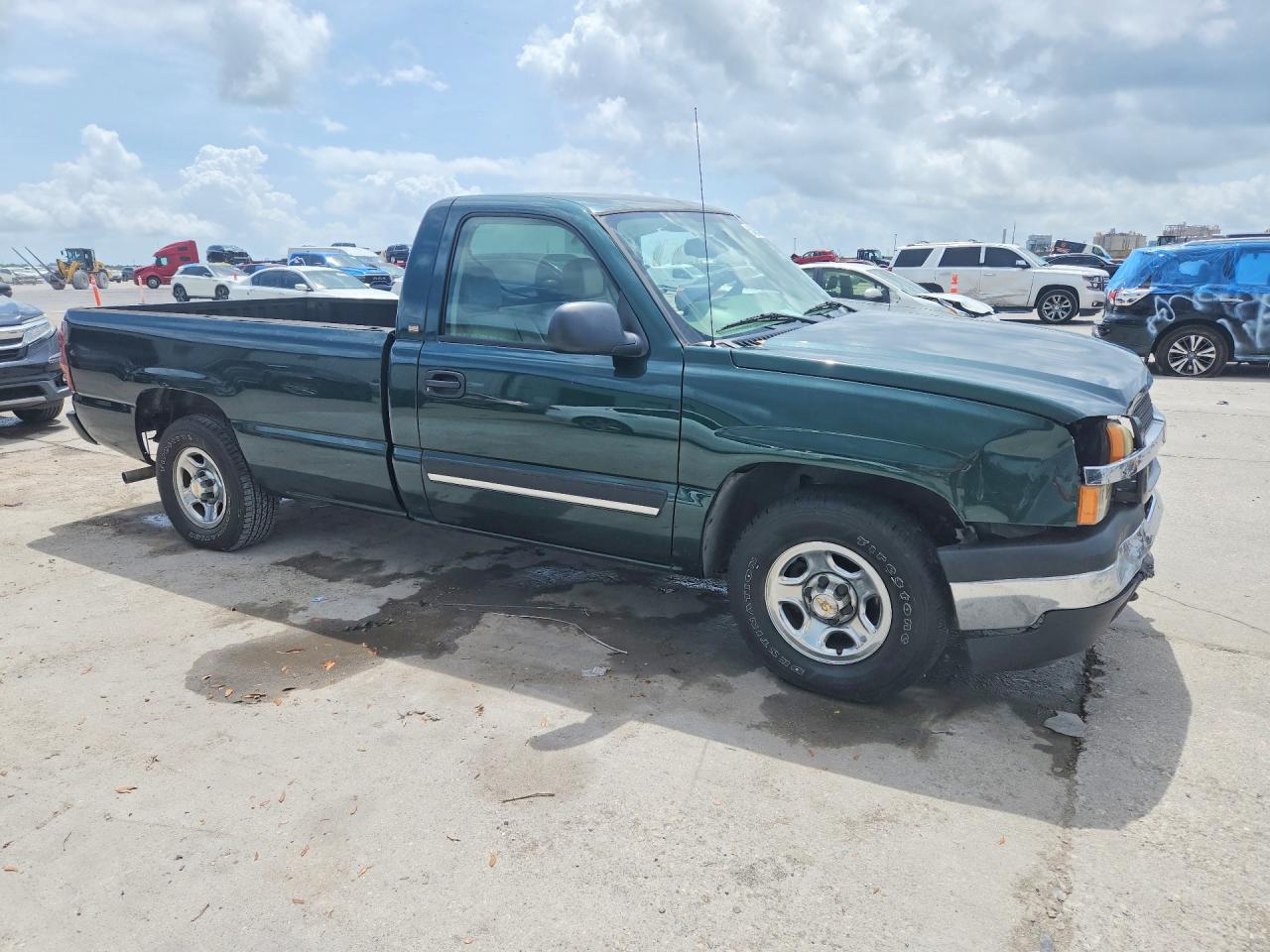 Chevrolet Silverado C1500