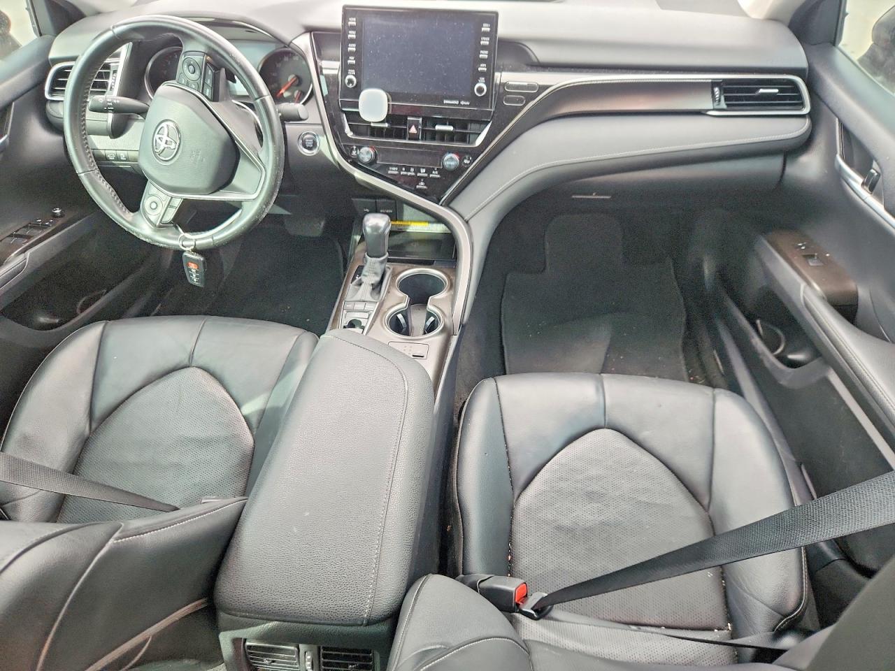 Toyota Camry Xse