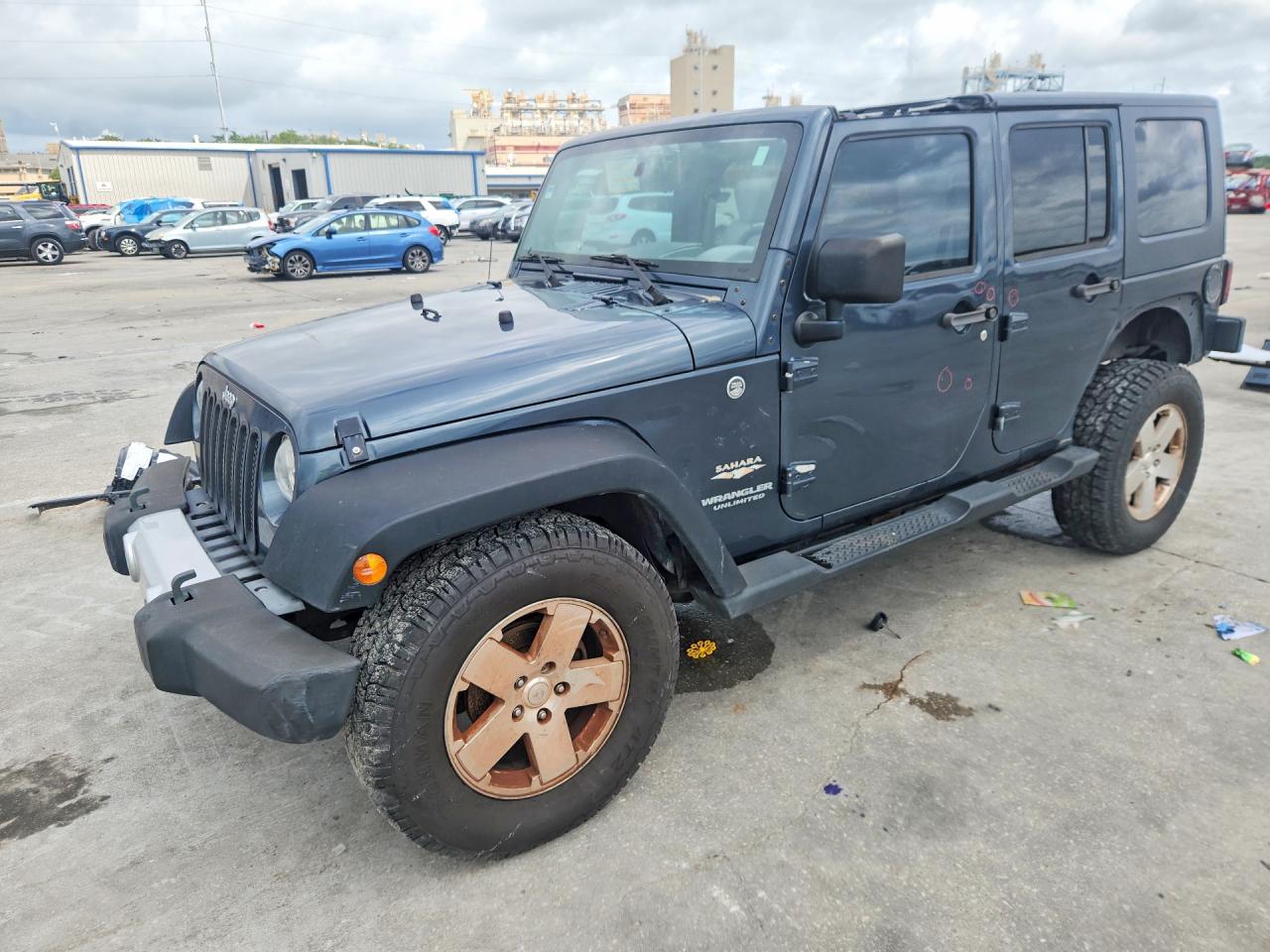Salvage Jeep Wrangler Image