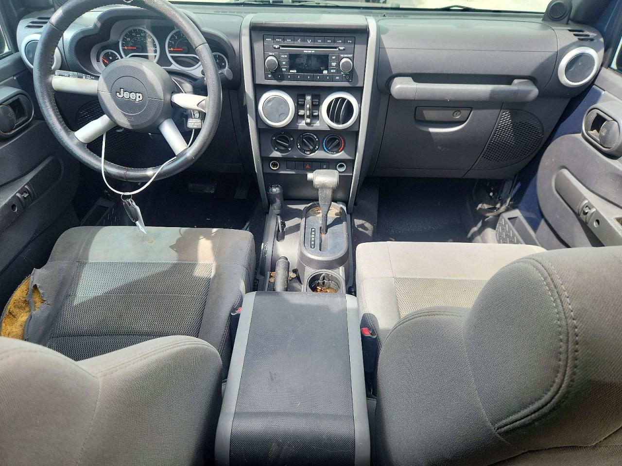 Jeep Wrangler Sahara