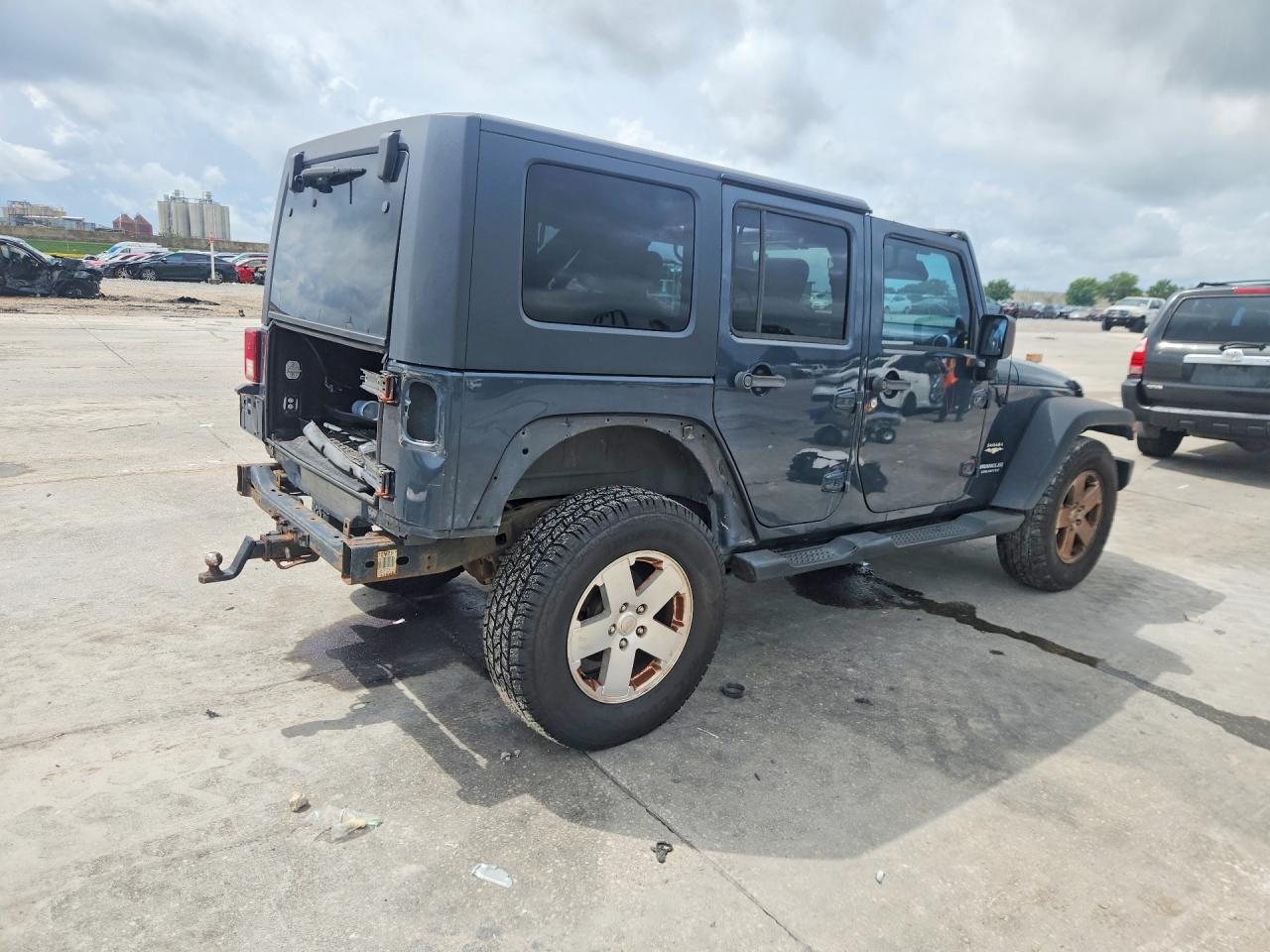 Jeep Wrangler Sahara