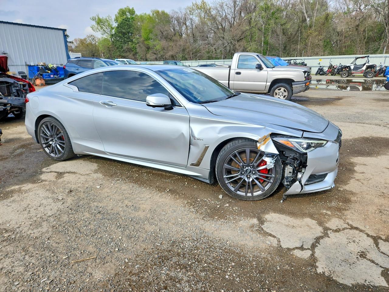 INFINITI Q60 Red Sport 400