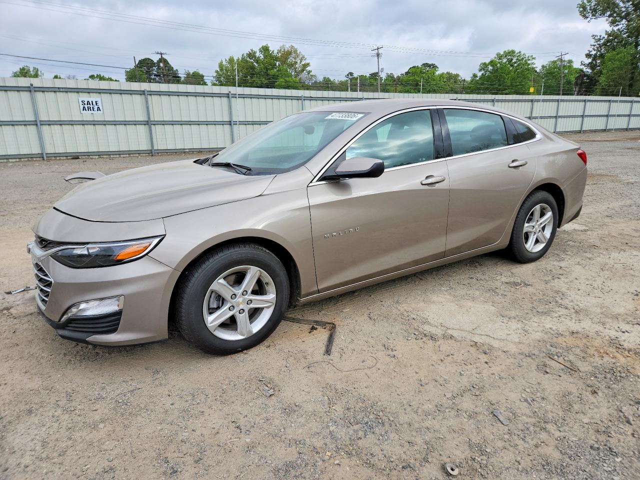 Salvage Chevrolet Malibu Image