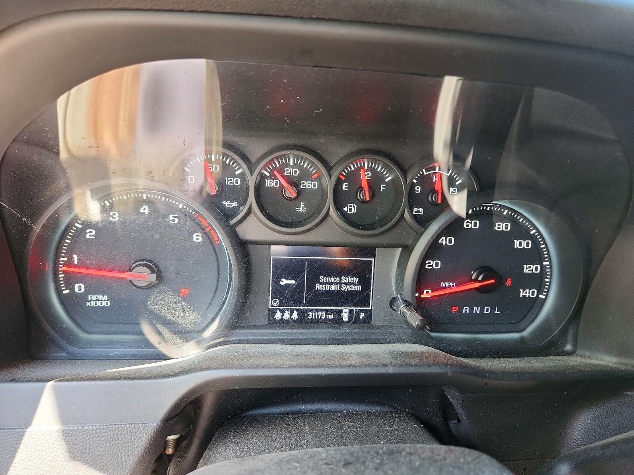 Chevrolet Silverado C2500 Custom