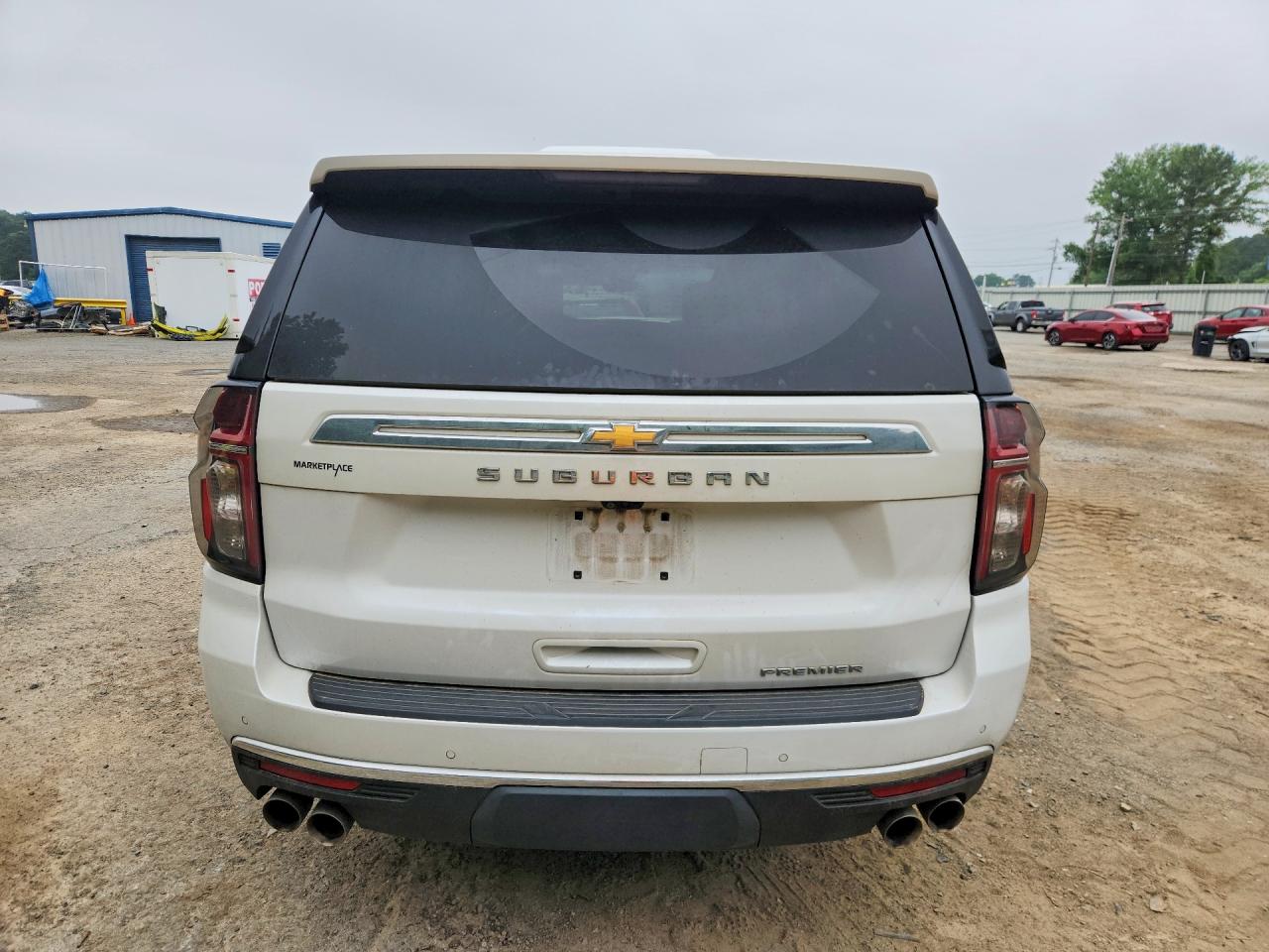 Chevrolet Suburban C1500 Premier
