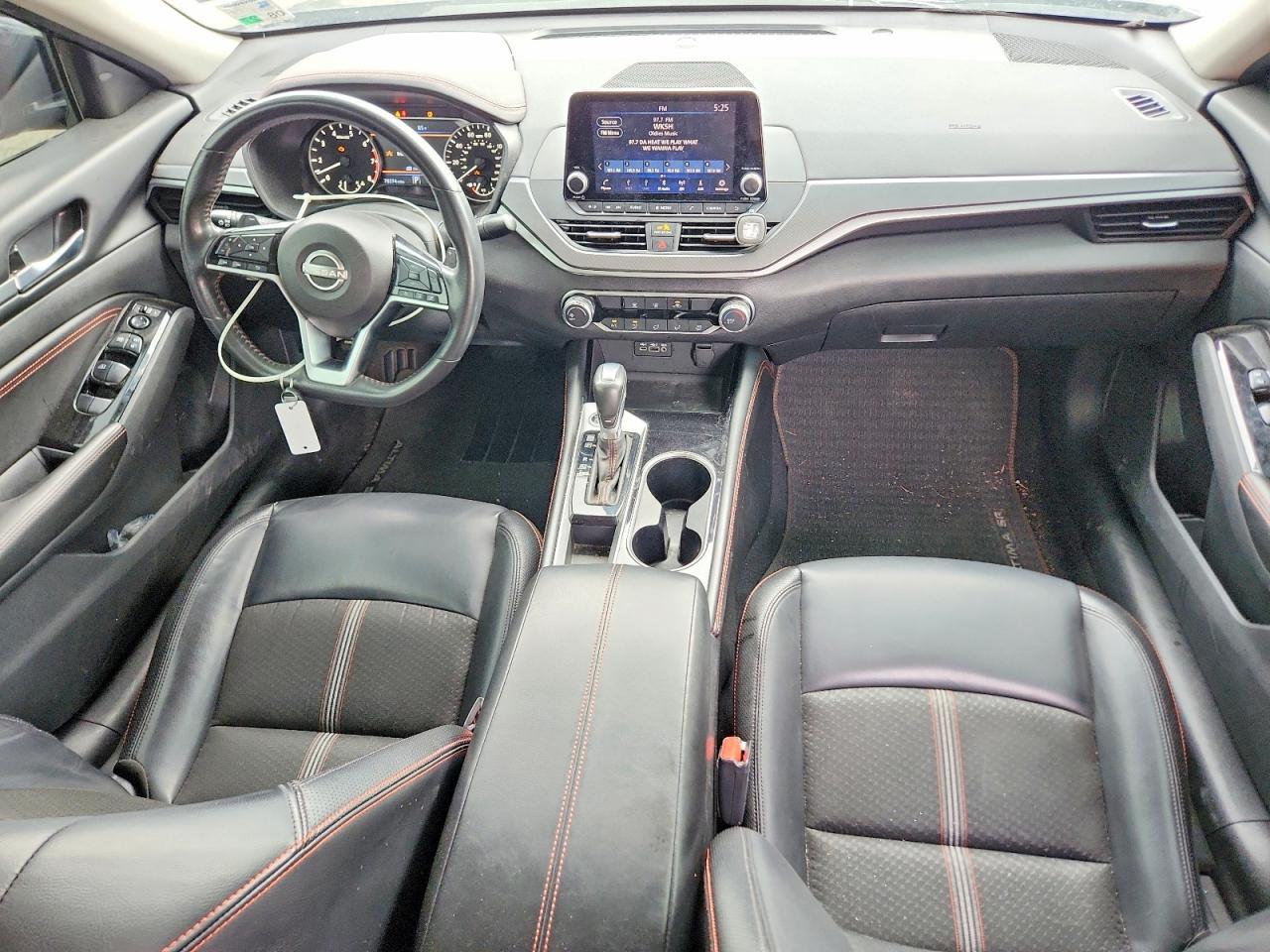 Nissan Altima Sr
