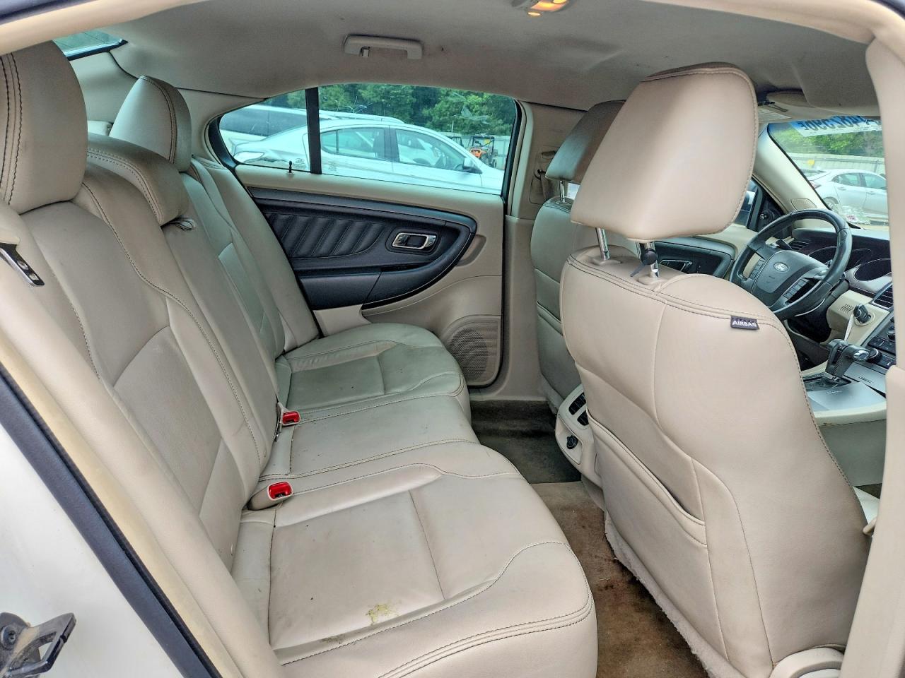 Ford Taurus Sel