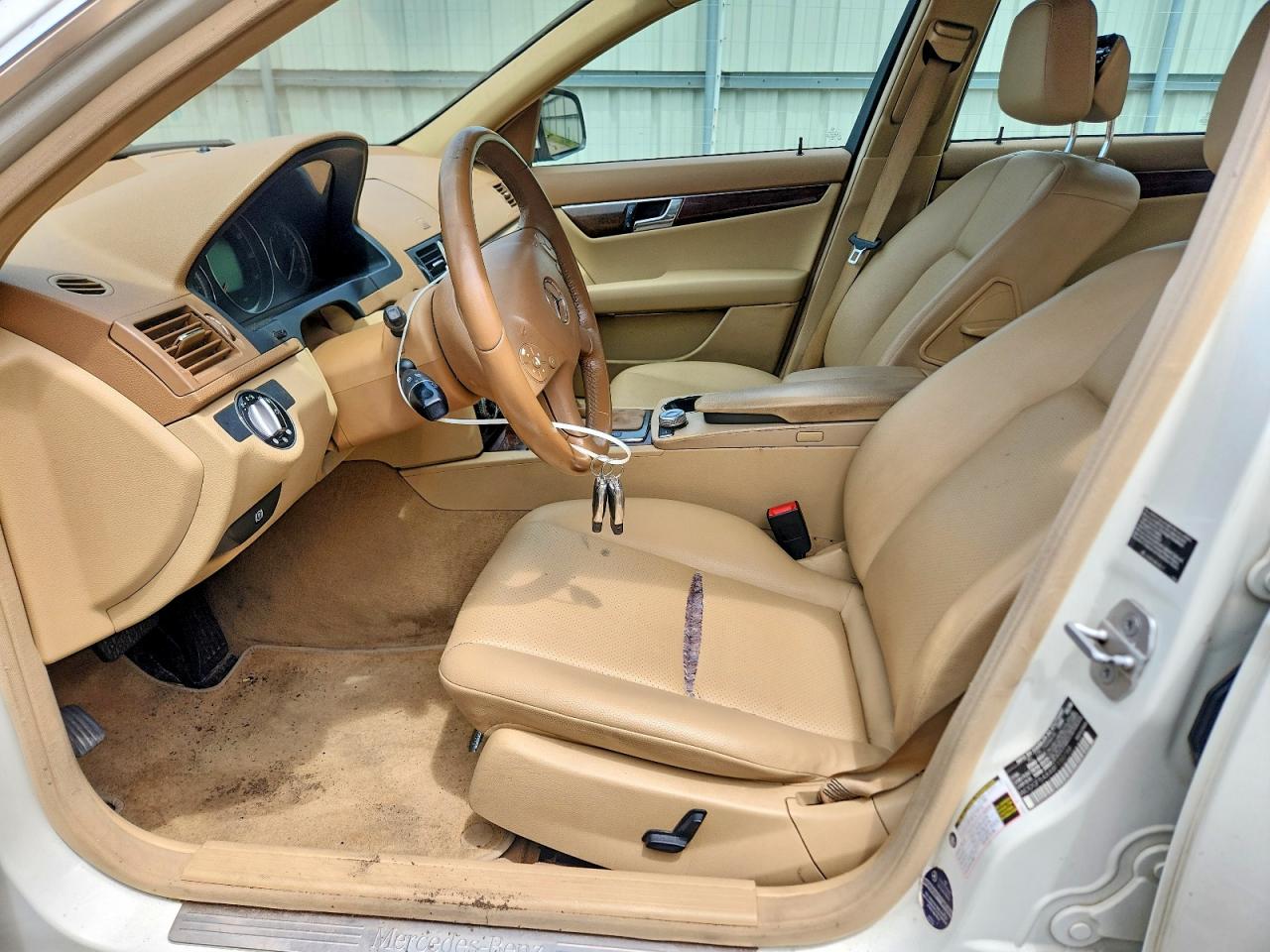 Mercedes-Benz C-Class 300