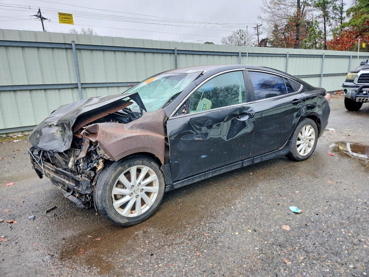 Salvage Mazda 6 Image