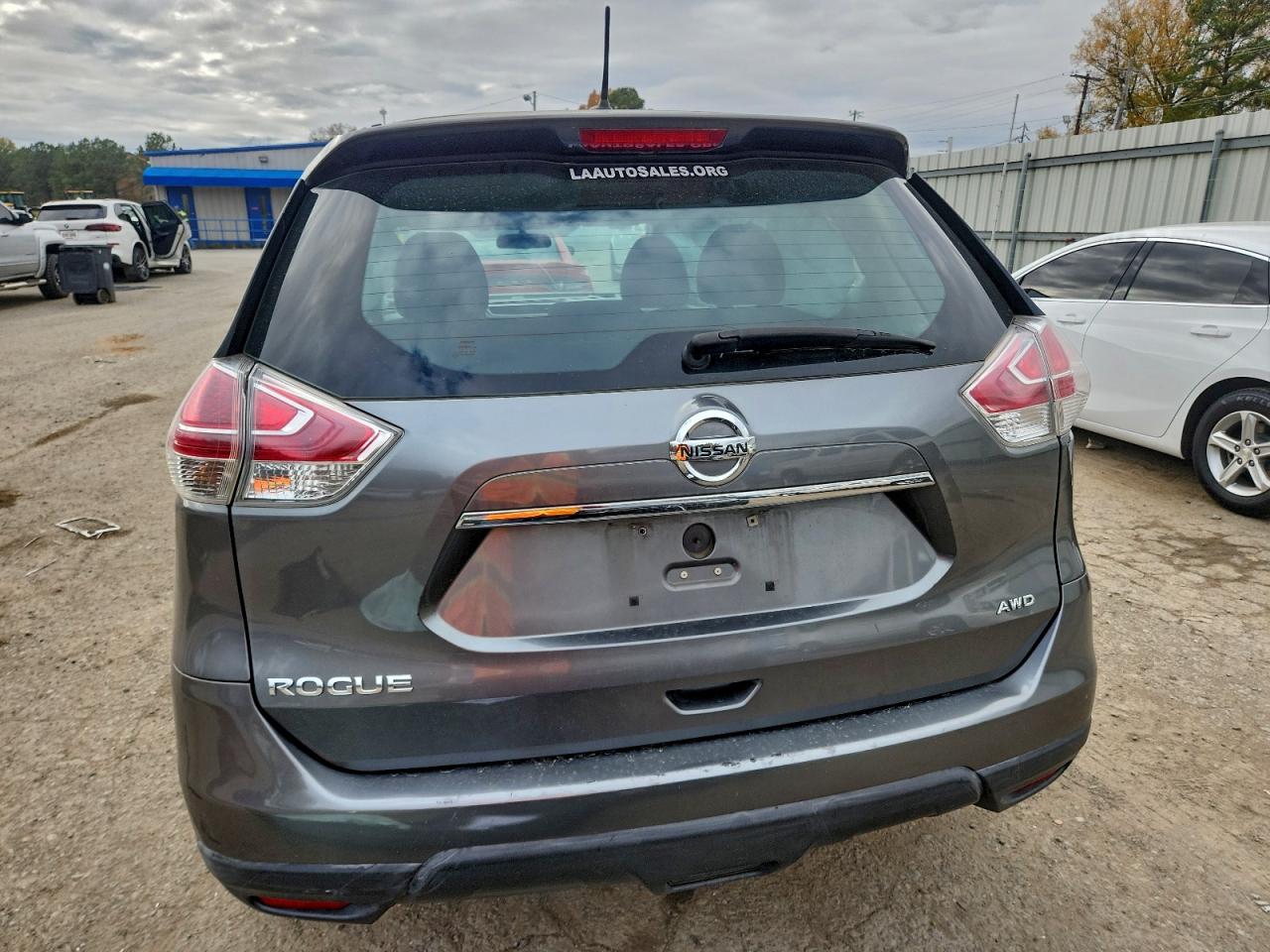 Nissan Rogue S