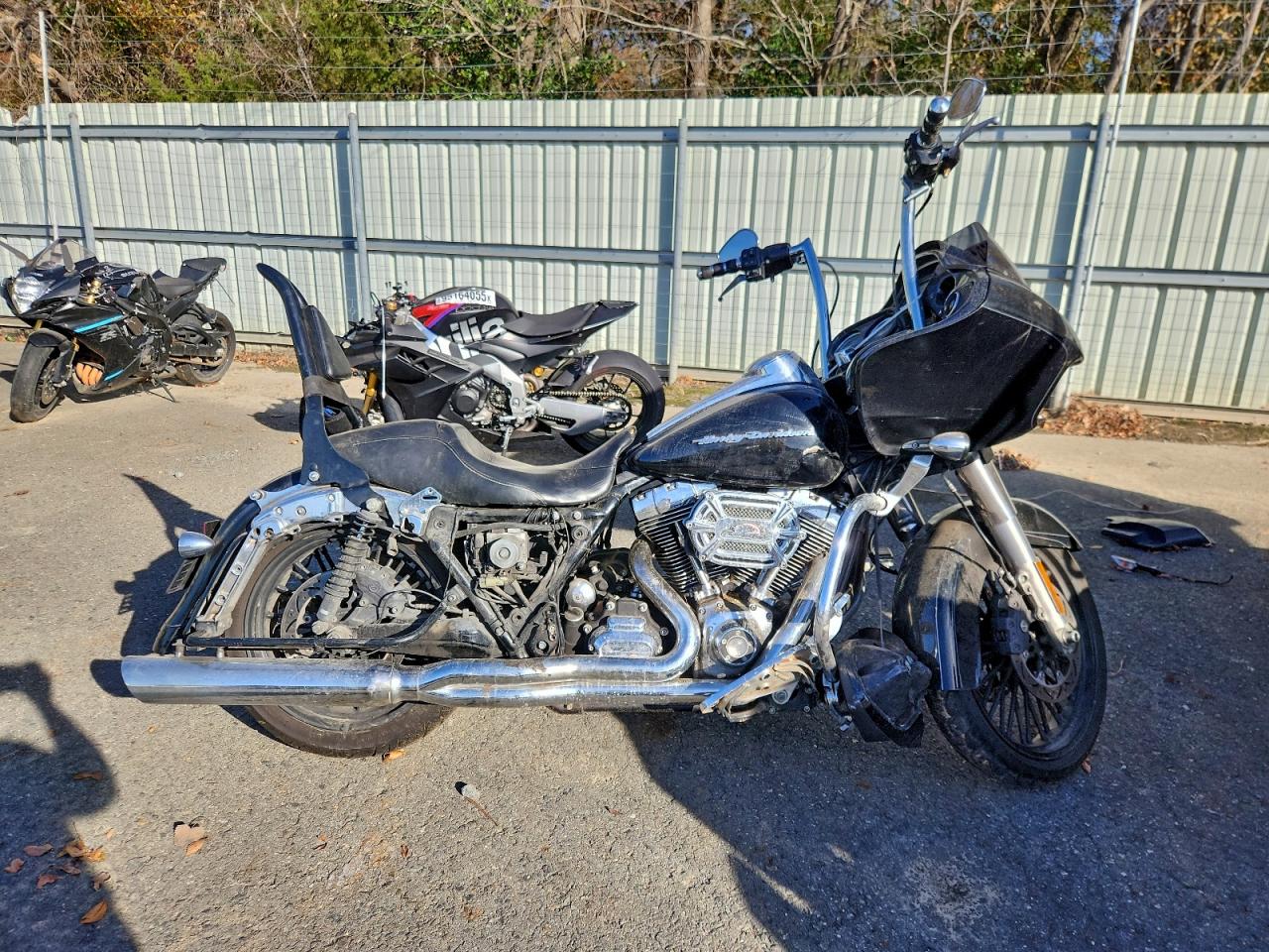 Salvage Harley-Davidson Fl Image