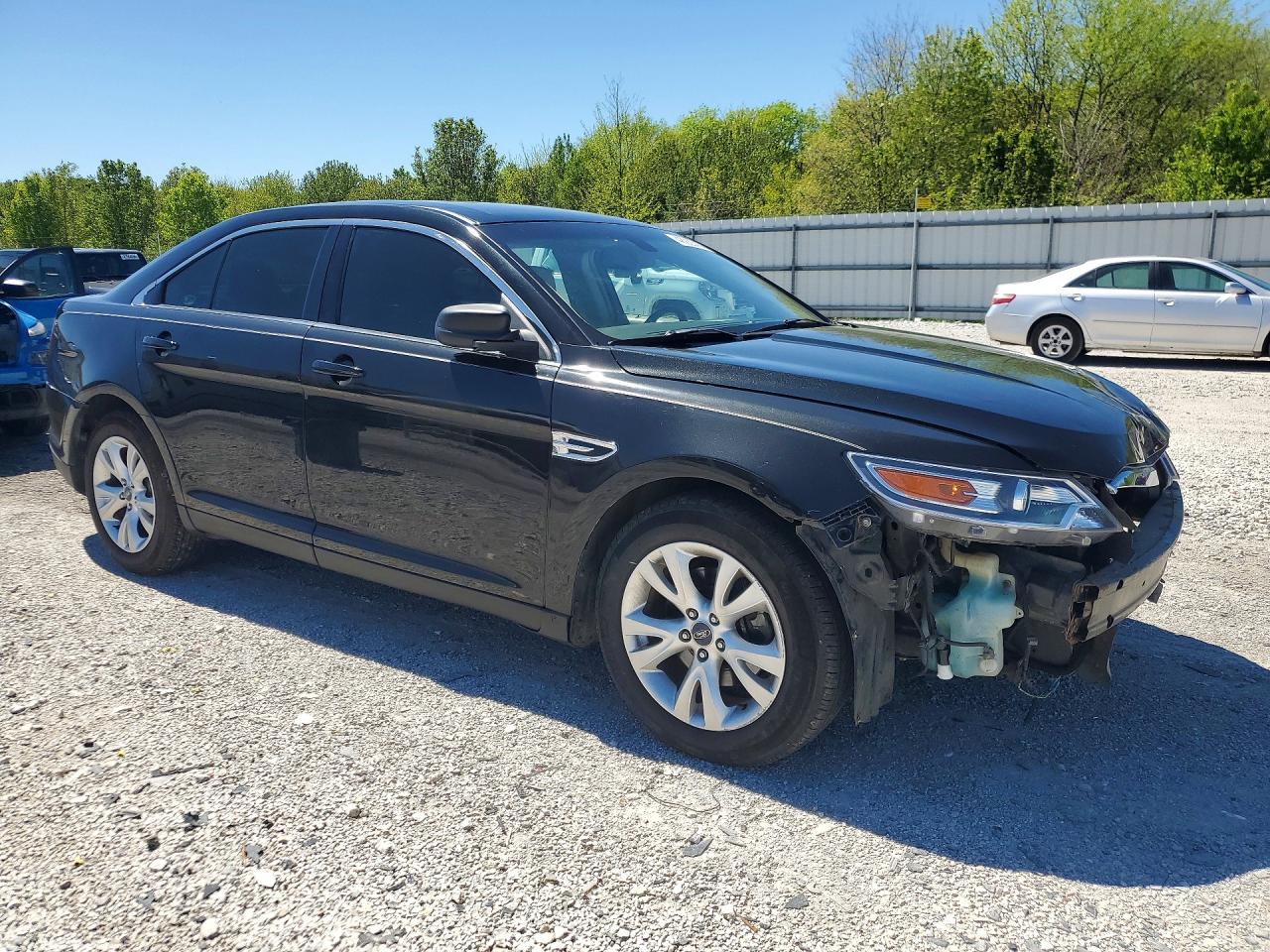Ford Taurus Se