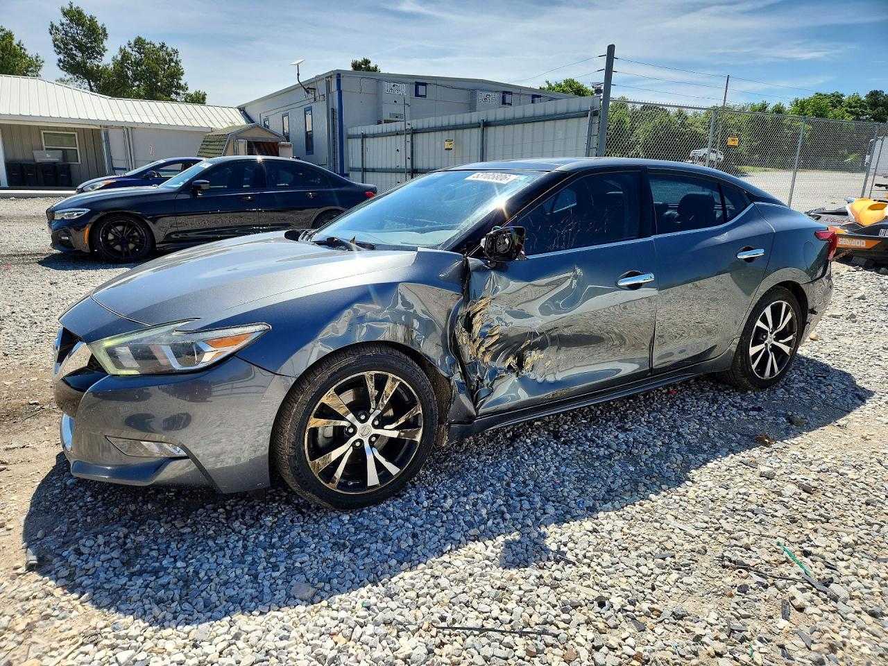 Salvage Nissan Maxima Image