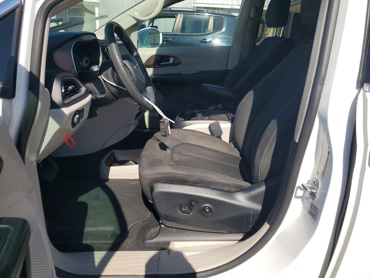 Chrysler Pacifica Touring Plus