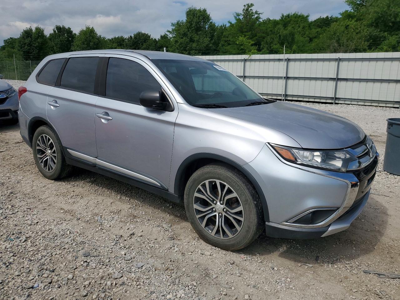 Mitsubishi Outlander Es