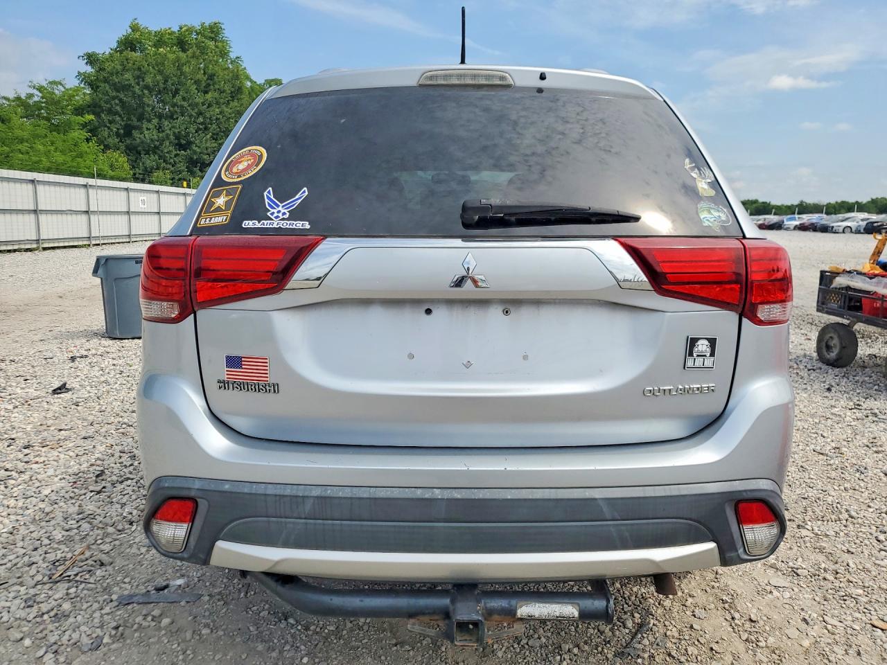 Mitsubishi Outlander Es