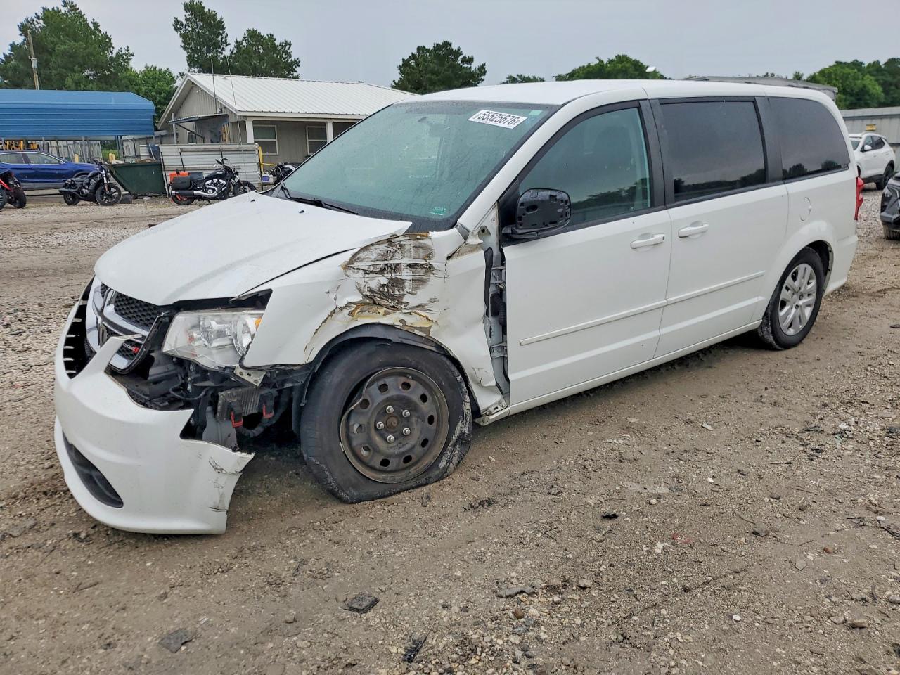Salvage Dodge Caravan Image