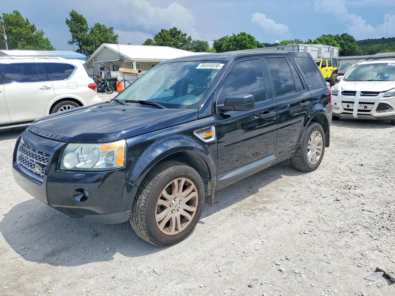 Salvage Land Rover LR2 Image