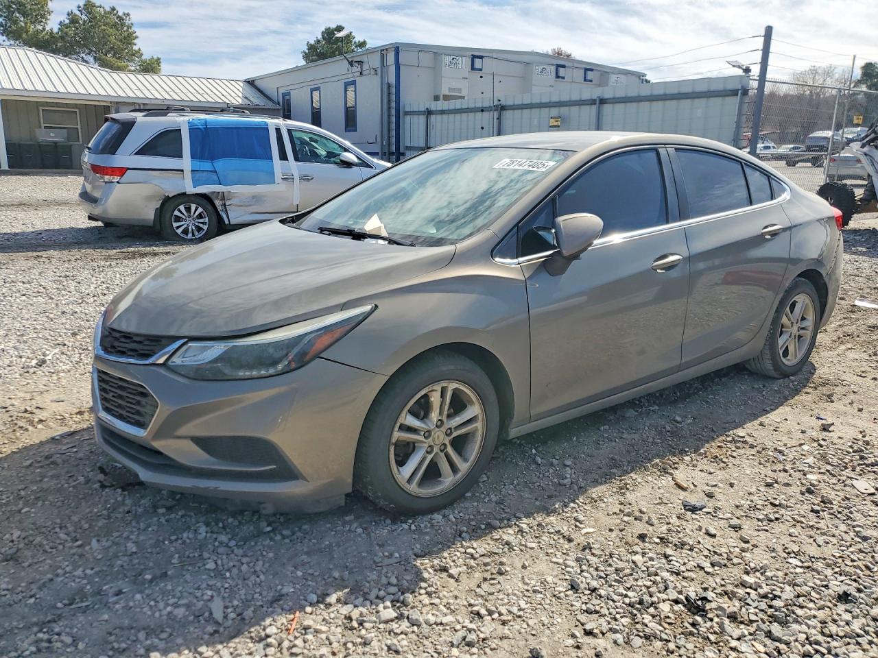 Salvage Chevrolet Cruze Image