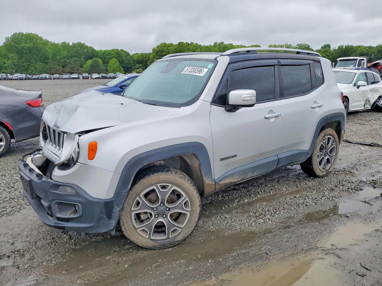 Salvage Jeep Renegade Image