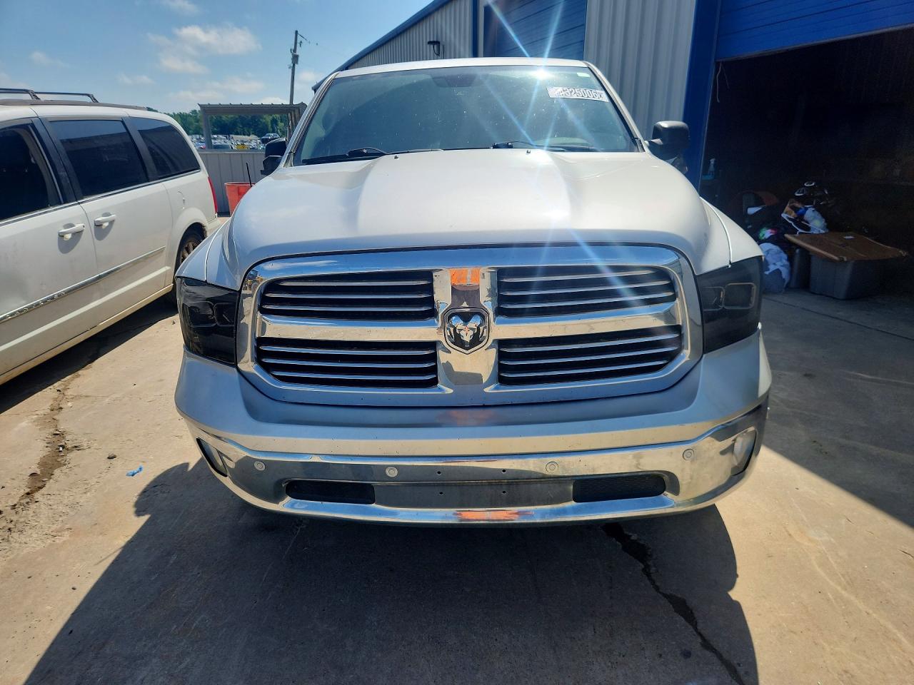 Ram 1500 Slt