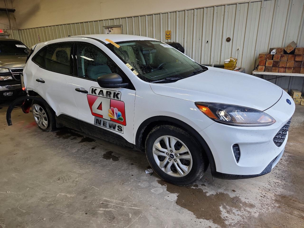 Ford Escape S
