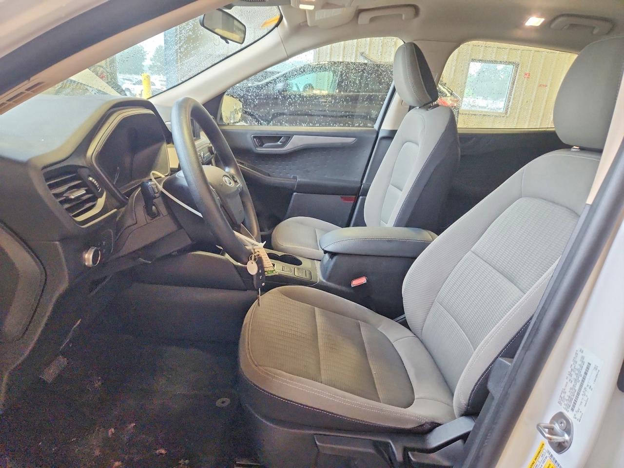Ford Escape S
