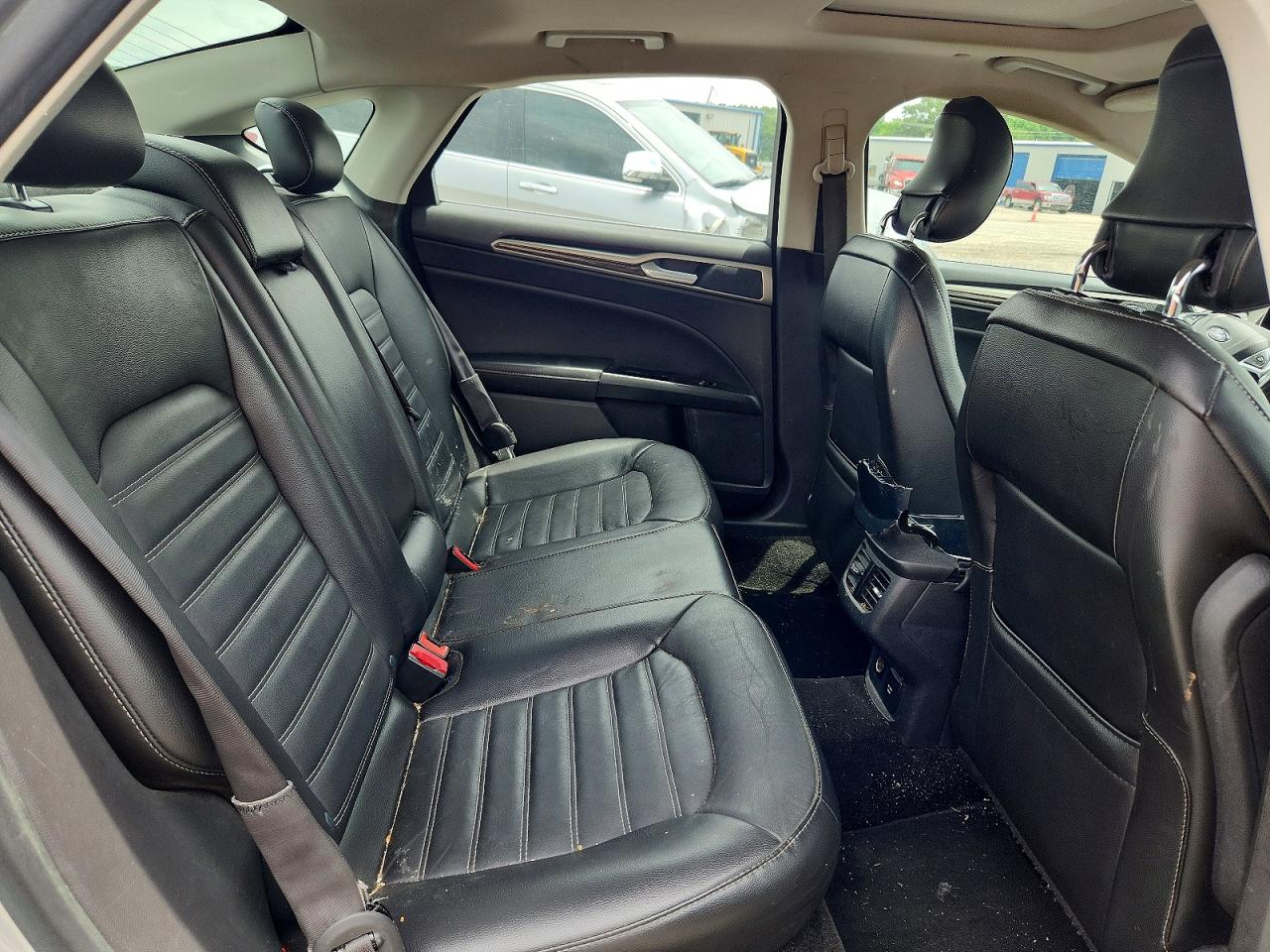 Ford Fusion Se Hybrid