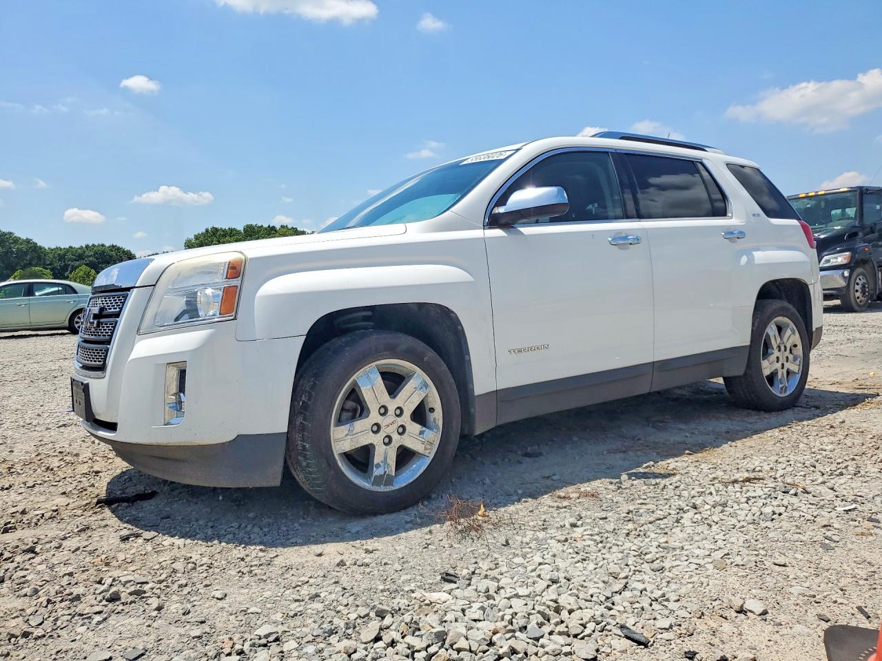 Salvage GMC Terrain Image