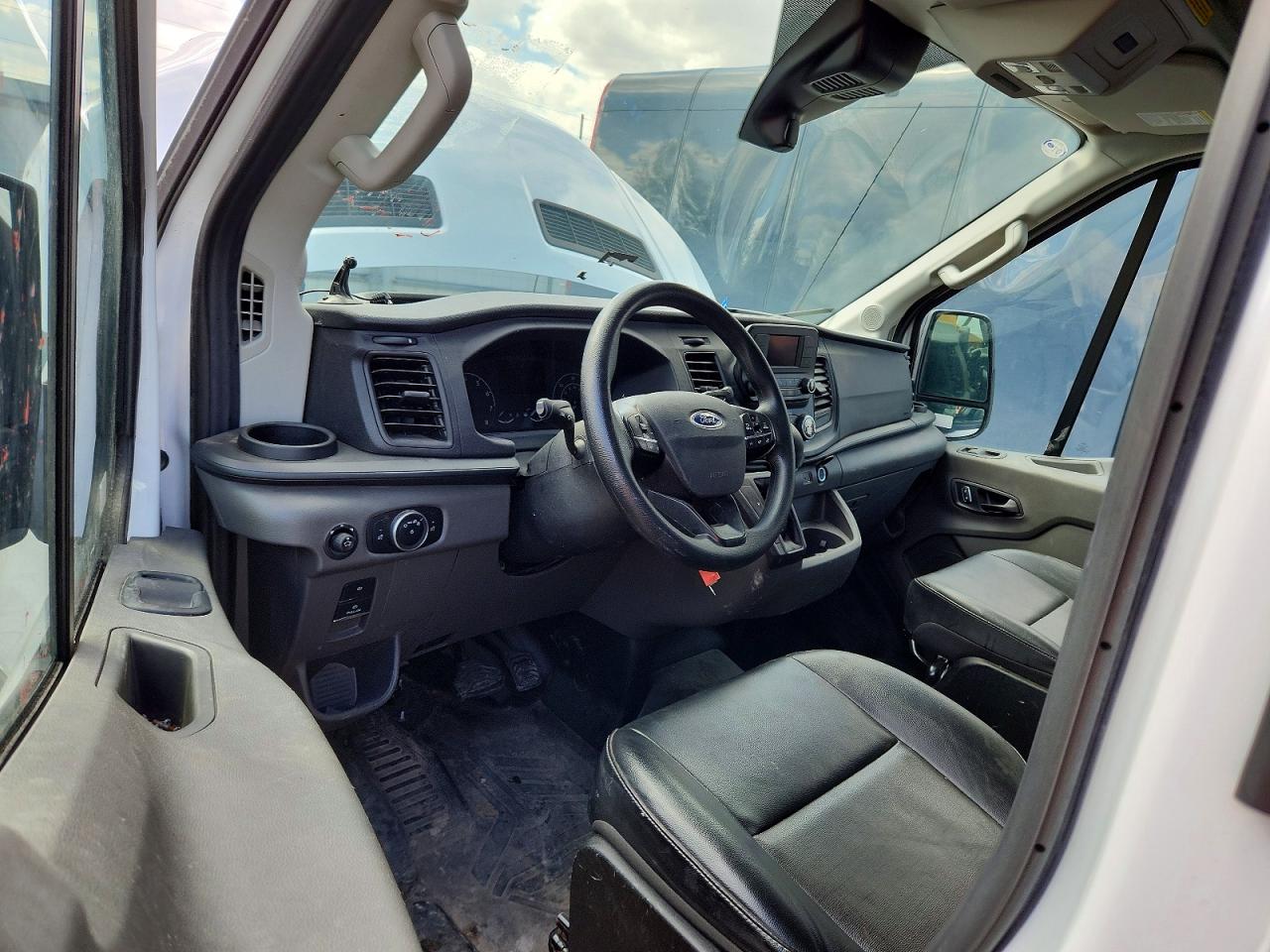 Ford Transit T-250