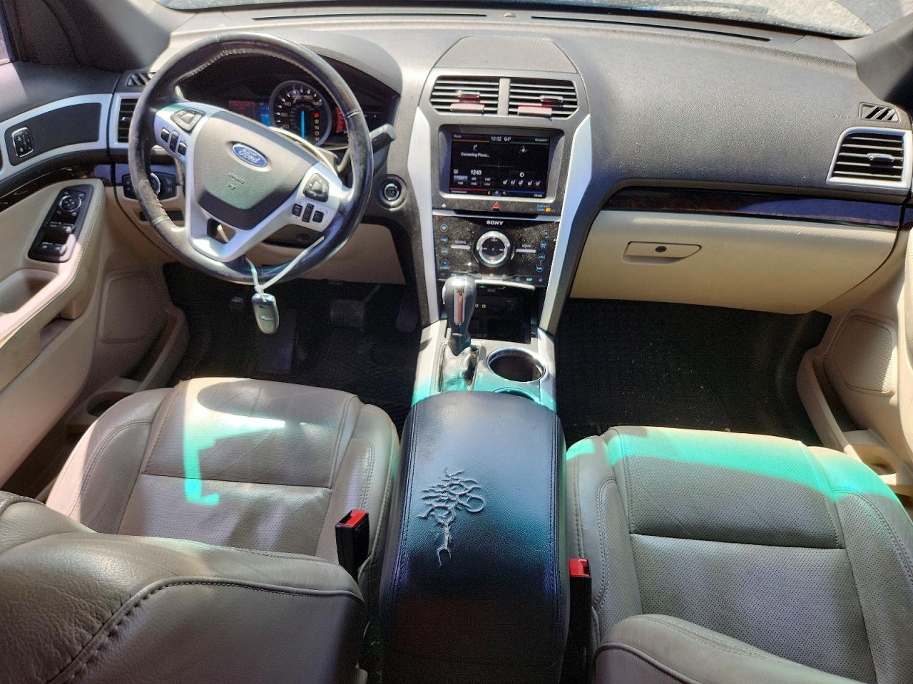 Ford Explorer Limited