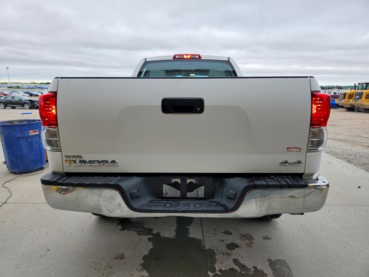 Toyota Tundra Double Cab Sr5