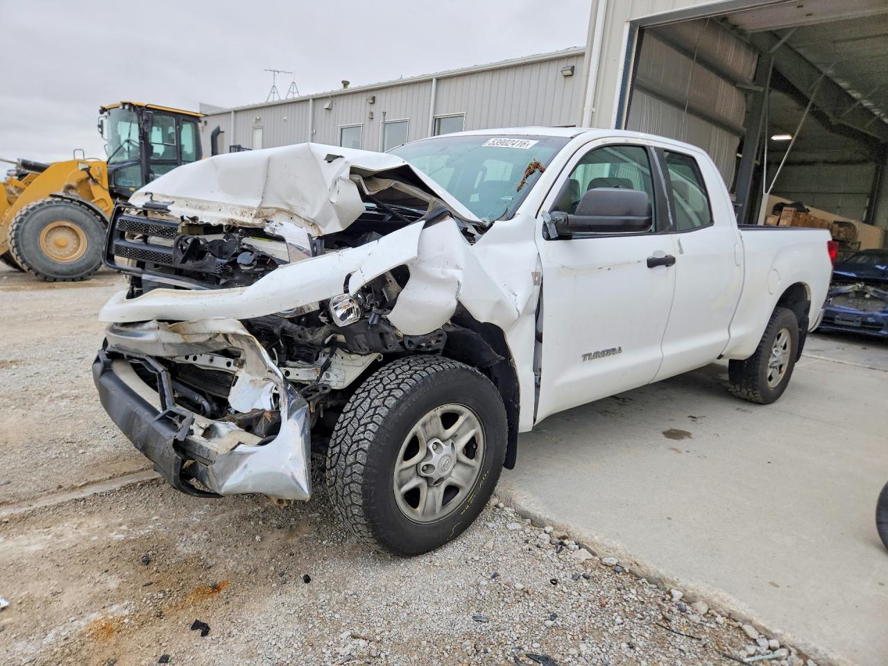 Salvage Toyota Tundra Image