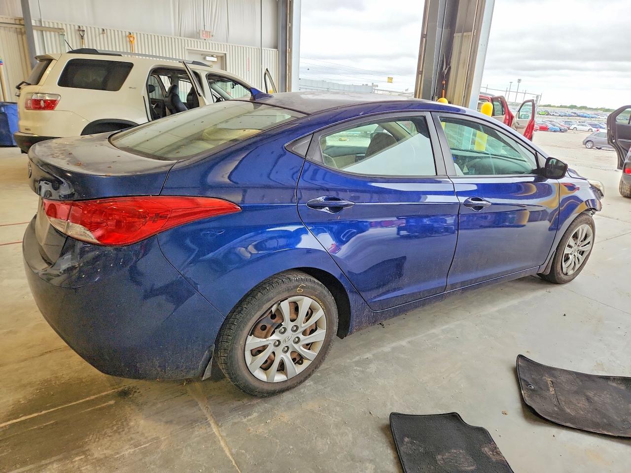 Hyundai ELANTRA Gls