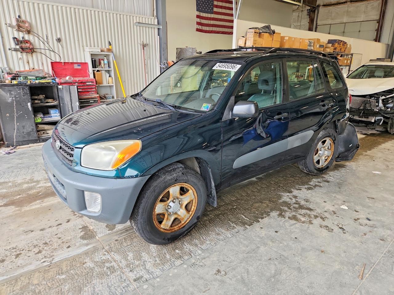 Salvage Toyota RAV4 Image