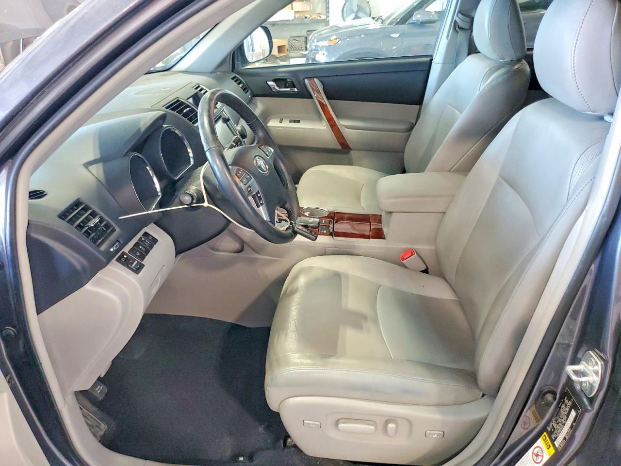 Toyota Highlander Limited
