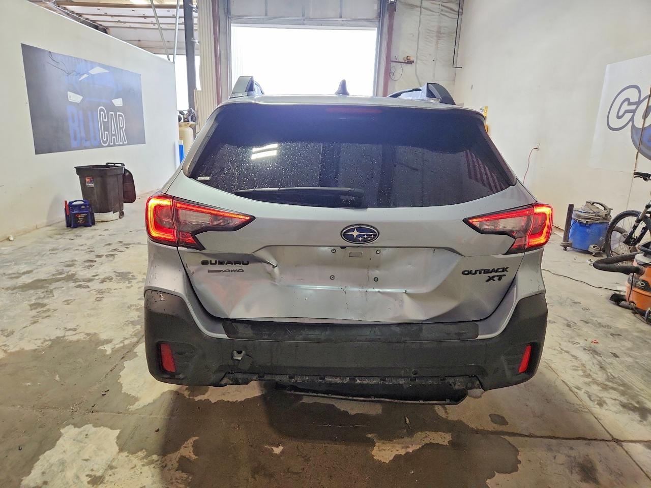 Subaru Outback Onyx Edition Xt