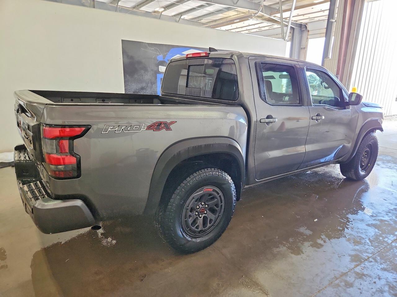 Nissan Frontier Pro-4x