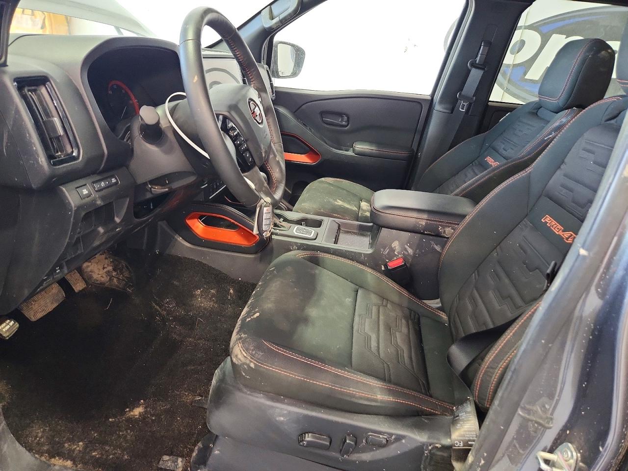 Nissan Frontier Pro-4x