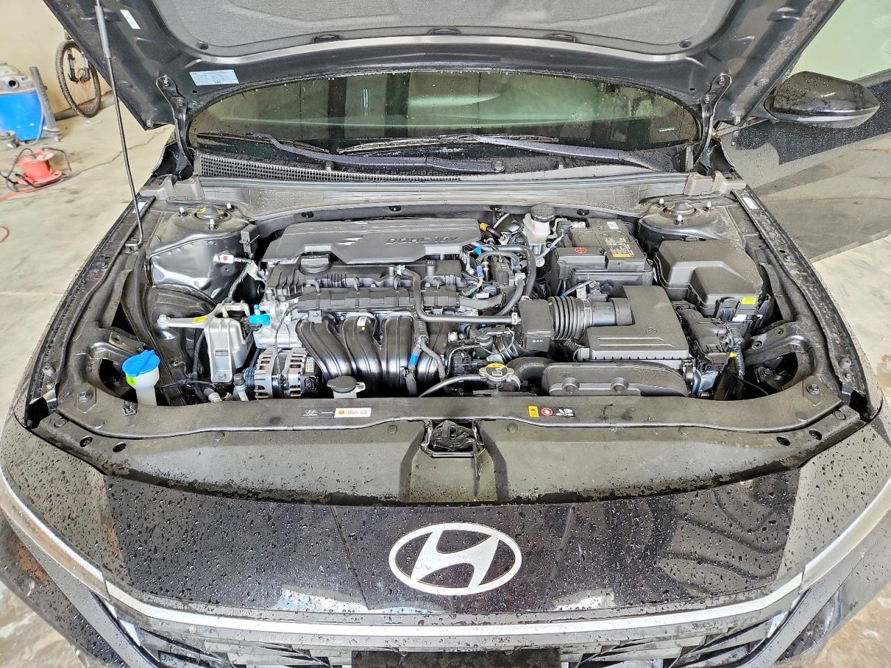 Hyundai ELANTRA Sel Sport