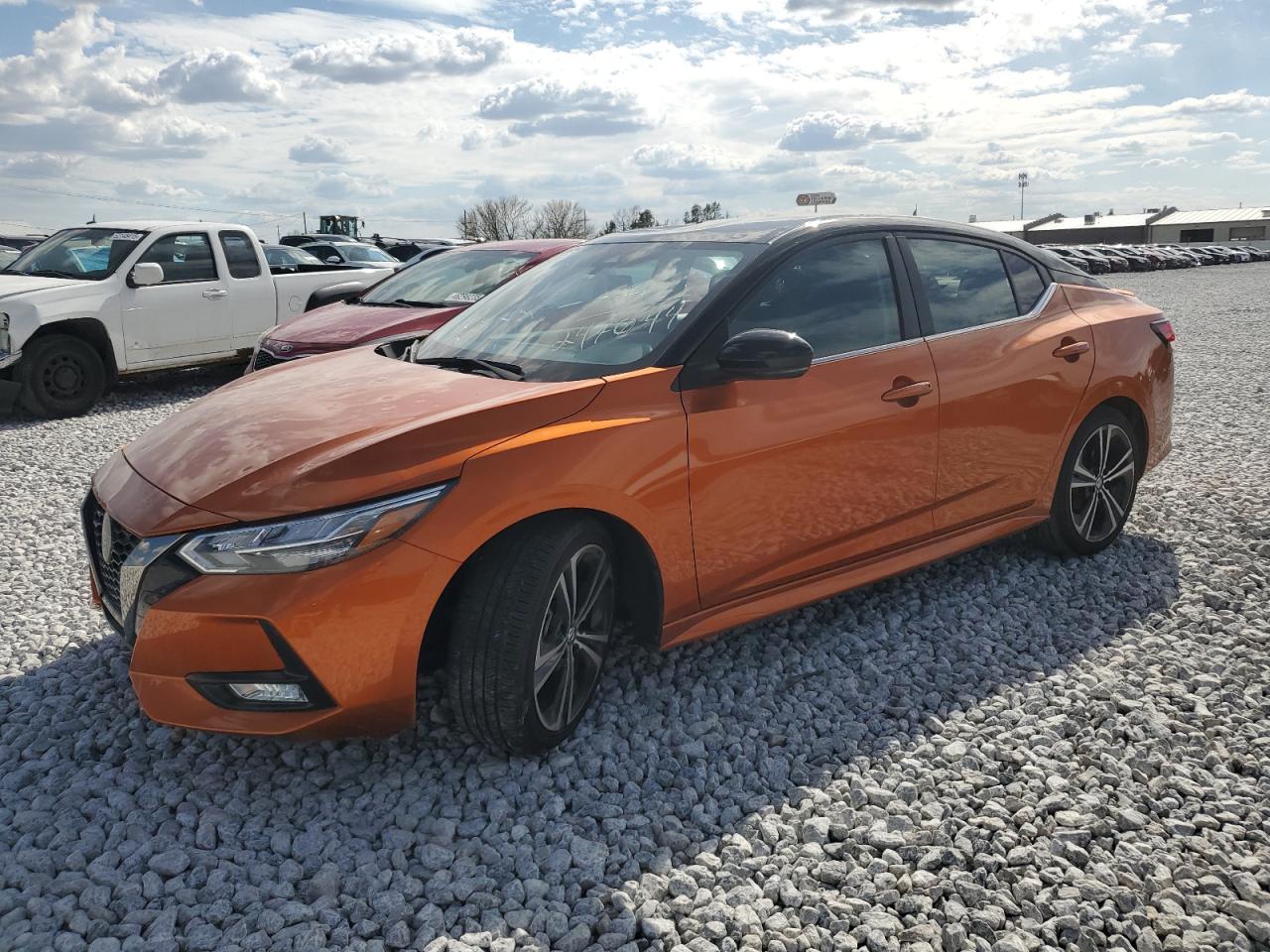 Salvage Nissan Sentra Image