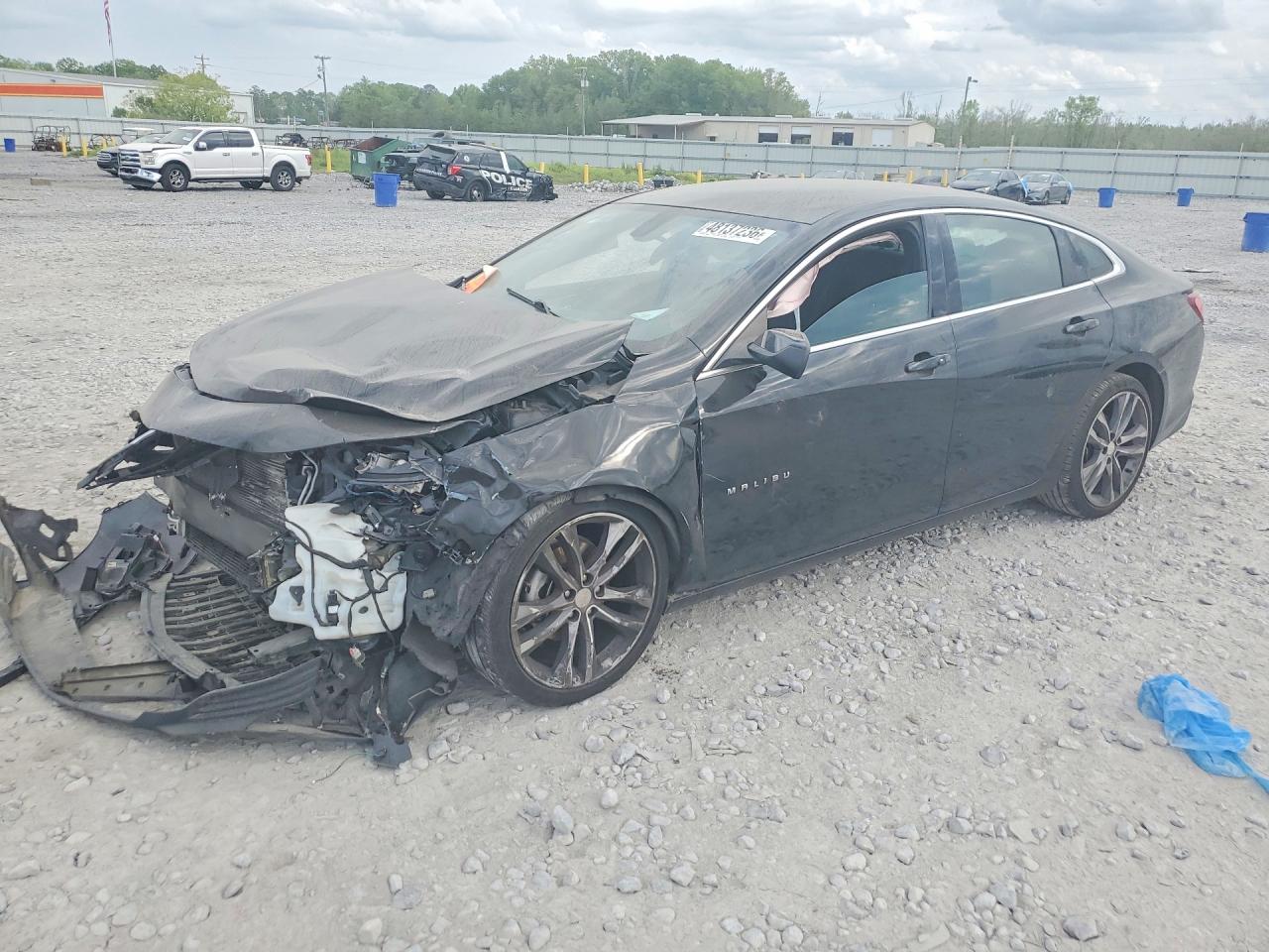 Salvage Chevrolet Malibu Image