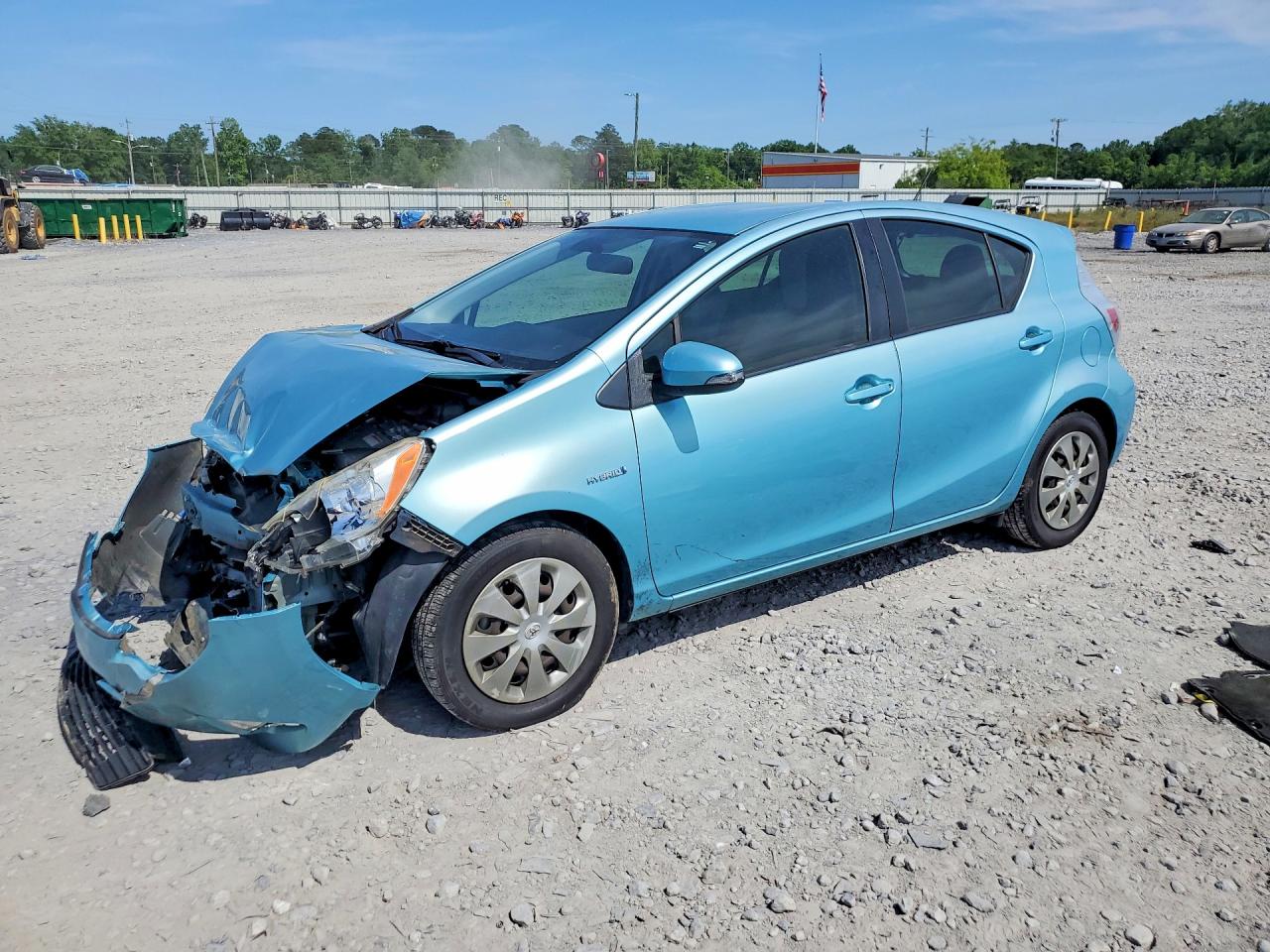 Salvage Toyota Prius Image
